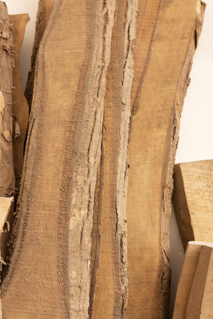 Madera Iroko ideal para zonas chill out en el exterior